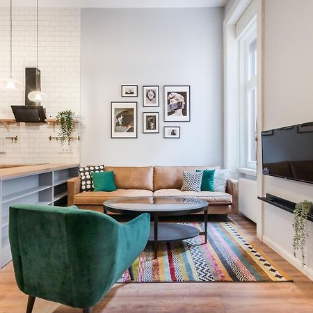 Aradi Chic Apartment Budapeste Exterior foto